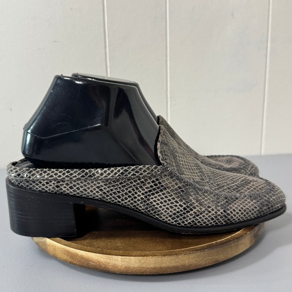 Stuart Weitzman Snakeskin Leather Mules Heels Block Heel Slip On Womens Size 8.5 - Picture 1 of 12